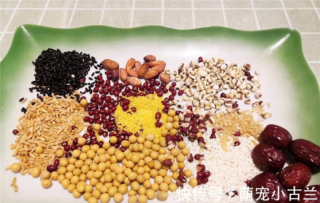 醇厚|早晨别再喝鲜牛奶了！在家自制热乎乎的五谷豆浆，香浓醇厚还省钱