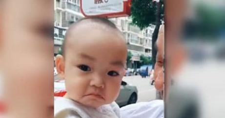 我是谁|1岁的宝宝被姥爷抱走断奶，之后妈妈去接，宝宝不愿相认
