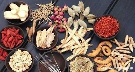 这3种中药很伤肝 一定要注意了