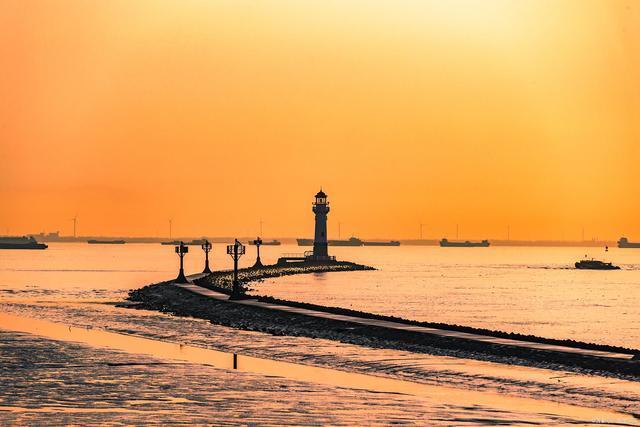 12月1日起,“一竿一线一钩成为过去钓鱼人的“春天”来了