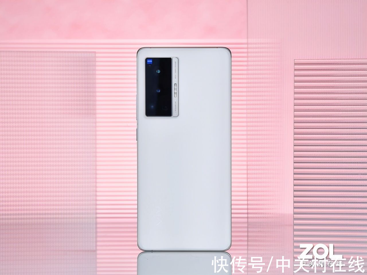 pro+|方寸之间蕴藏＂中式园林＂：vivo X70 Pro图赏