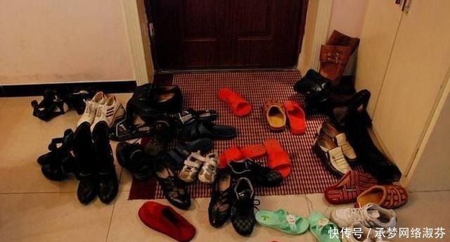 膜机|建议大家：不要总把鞋子堆门口，太难看！学学人家这样弄，真高级