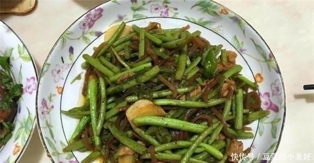 毛豆|娘家大姐带外甥来家玩,我特意做了一桌菜招待,饭后外甥想留下来