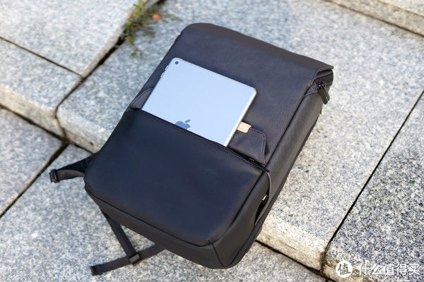 口袋|大学的书包该换新了!地平线8号零感背包使用分享