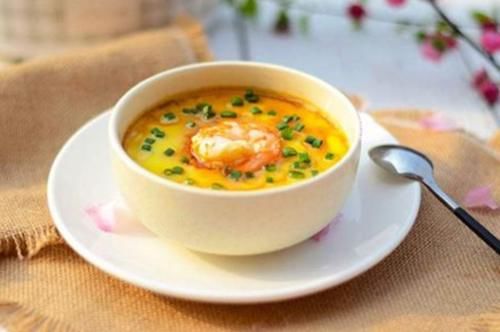 为何不能给宝宝吃“鸡蛋羹”？儿科医生劝诫多次，家长仍一意孤行