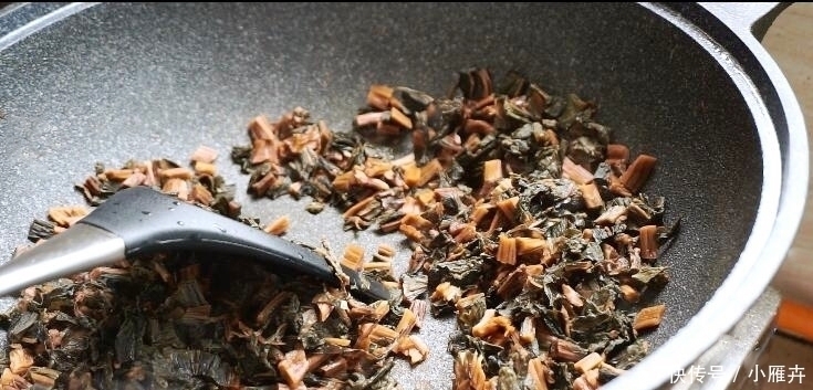  扣肉别用油炸了，教你这个新做法，我家一周吃5次，大厨都夸我