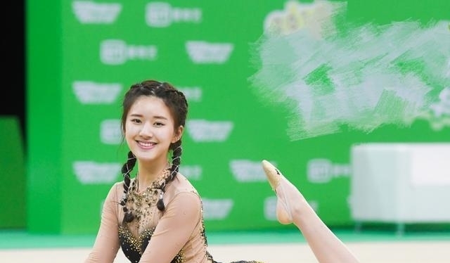 有人驚艷出圈、有人悄悄戀愛，偶像運(yùn)動會？這明明是相親大會