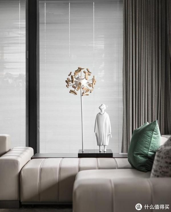 次卧|90后夫妻的215㎡新家,干干净净轻奢风,住起来真叫一个高级!