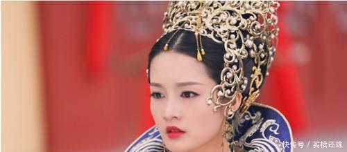 长大|皇帝喜欢姨妈，强行纳入后宫生下儿子，儿子长大后竟杀了皇帝！