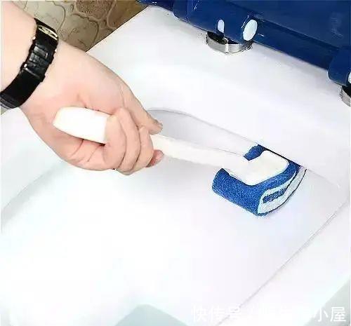 回家|卫生间老是臭烘烘怎么办？邻居教了几招，回家立马照着做