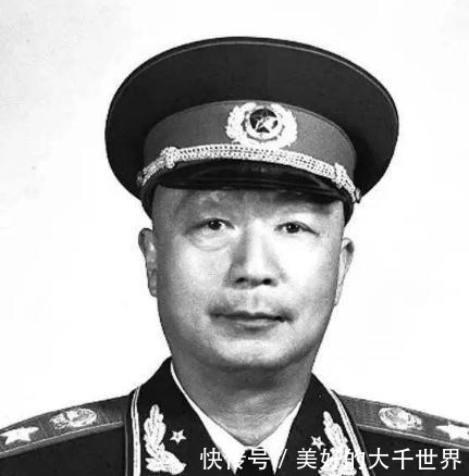 眼中|毛主席眼中的厚道人,他是十大元帅之一,妻子上下班只能挤坐公交