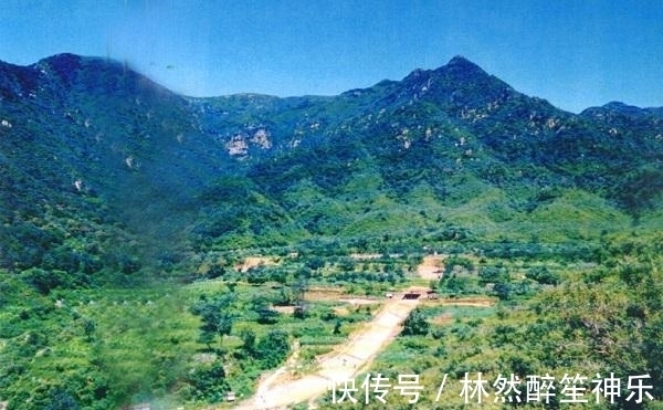 墓葬|一农户家蓄水池下，无意发现一陵墓，专家：此处埋了一位开国皇帝