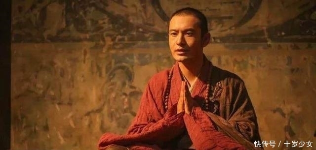章华寺有口“谜”一样的古井,僧人下去清淤,还在井底发现了秘密