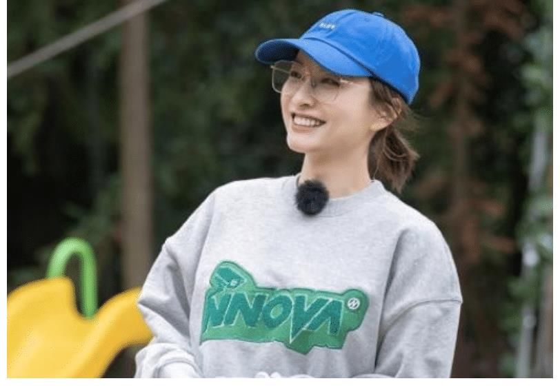 沒(méi)有了《快樂(lè)大本營(yíng)》，離開(kāi)何炅的吳昕，卻在別處挑起了大梁