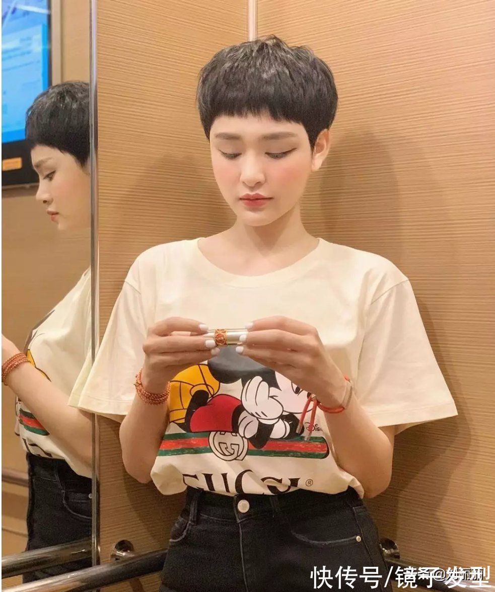 盖盖头 女人都该试试这4种发型，效果真的不一样，它能让你颜值翻翻