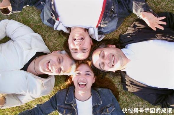 當人們到中老年時,只要平時做好“4點”,健康根本不是問題!