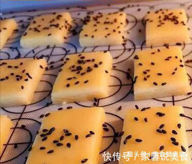 3个红薯,2个鸡蛋,教你做香甜好吃的红薯饼,做法超简单