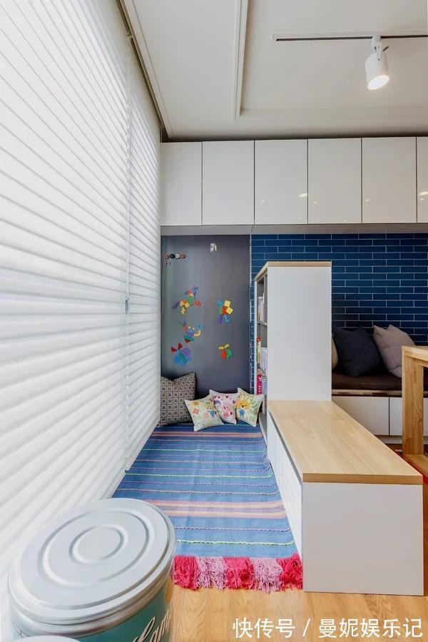 卡座|同样去客厅化,她却不买沙发坚定打卡座,83㎡比200㎡收纳强