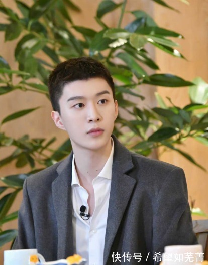 范丞丞說(shuō)以后想往演員方向發(fā)展