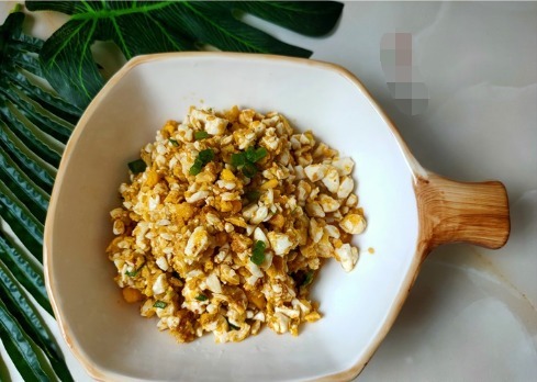 鲜美|教您一道拿手好菜,成本只要6元,简单一做比螃蟹鲜美