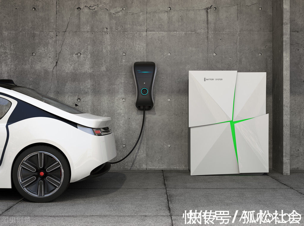 华为|华为将全面升级鸿蒙!立志改革400伏充电系统,800伏快充在路上了