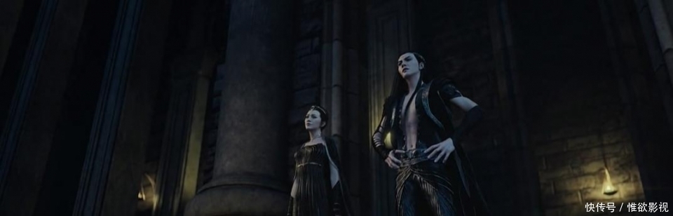 高中曾爱不释手的小说拍成电影觉得好看,是滤镜厚还是针不戳?