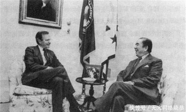 得知|1984年包玉刚回乡看《包氏家谱》得知:他是包拯的29代嫡孙