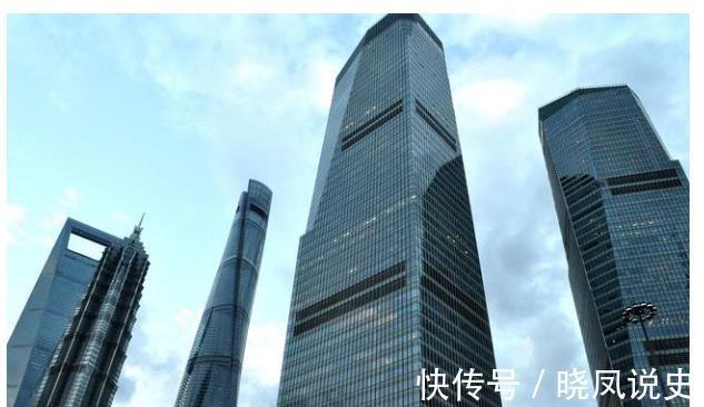 楼盘|楼市或迎贬值潮?又有楼盘降价30%,业主不乐意:要求退差价