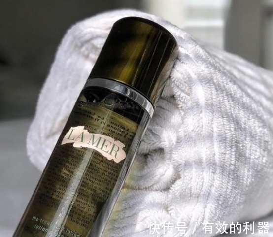 雅诗兰黛 适合40岁左右的护肤品,价格亲民,适合熟龄肌肤