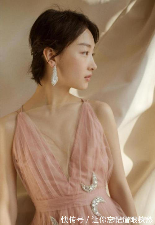 发型 丸子头已经不流行了,今年这6种“发型”是真火,简单大方显脸小