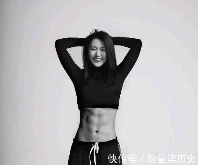 王欣|知名女星自曝“9天瘦4斤”上热搜:高级的欲望,靠自律