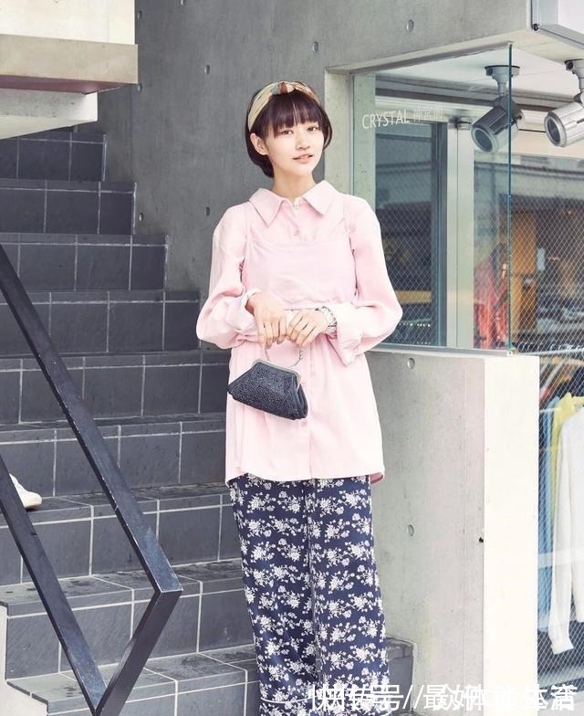 年代感 现在的潮人只有2种穿古着的和穿新衣服的!