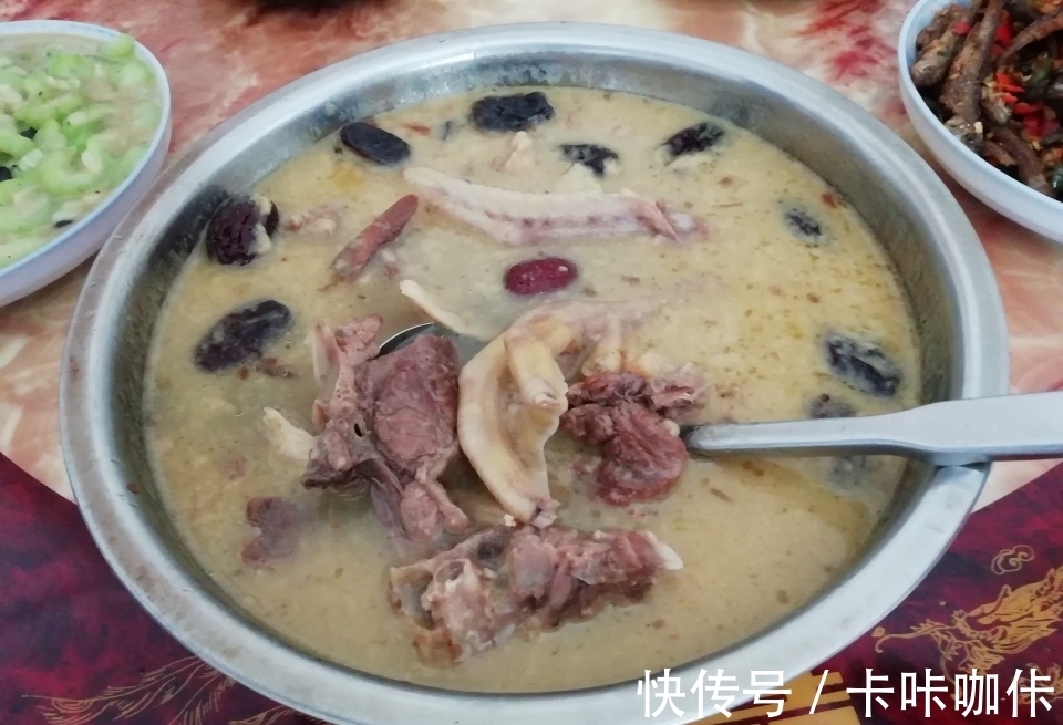 小炒苦瓜|晒晒婆婆做的午餐,4菜1汤,营养又健康,网友:这是亲妈吧