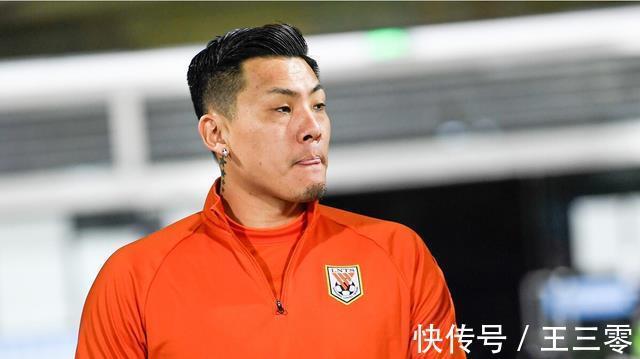 鲁能|鲁能本轮提前三轮夺冠，王大雷赛后喜极而泣，直言要继续带队夺冠