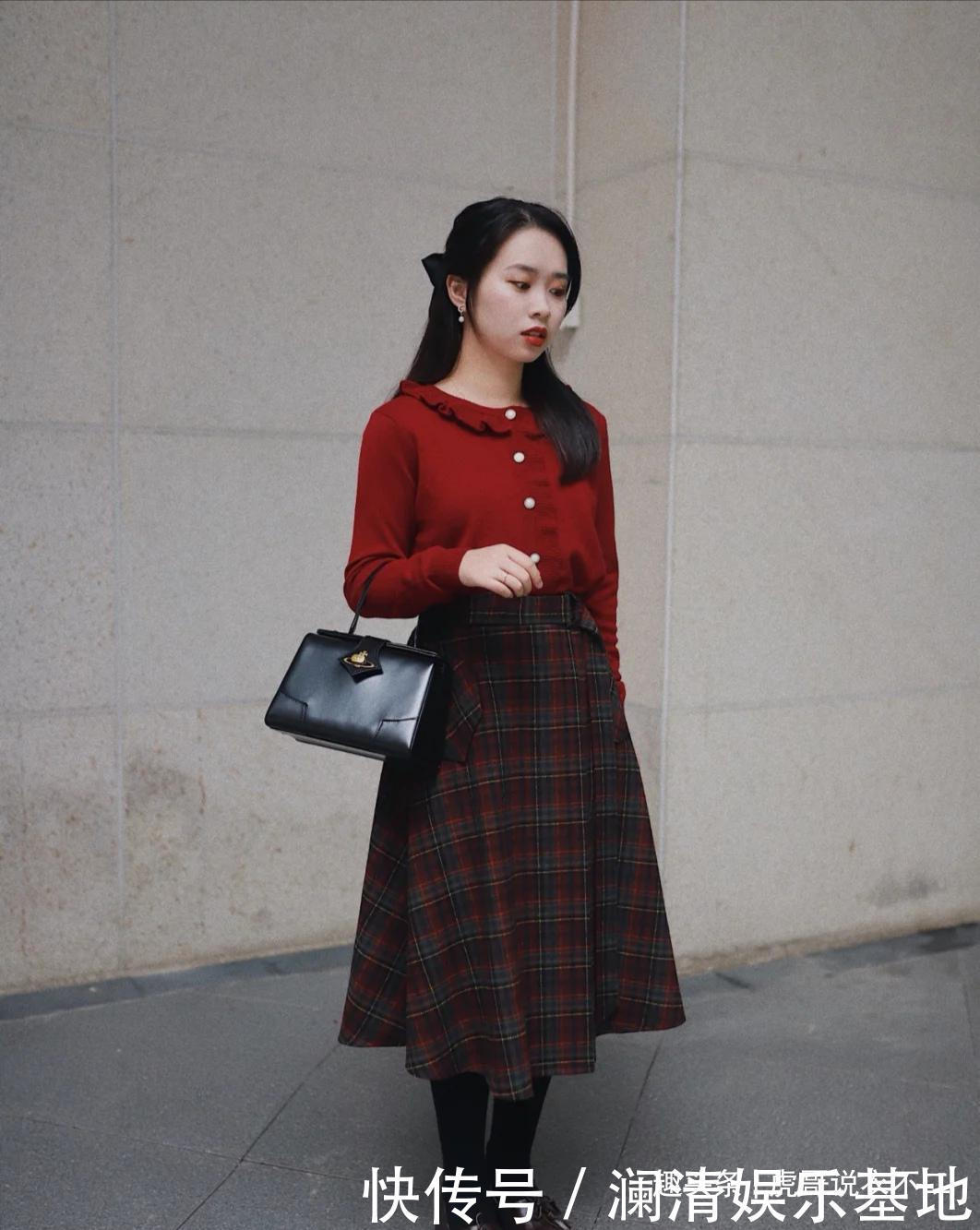 懒人穿搭怎么配色简约经典的顺色搭配，轻松穿出好气质