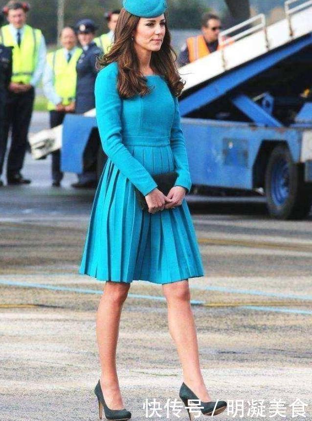 凯特王妃又穿百褶裙，这次只是换个颜色，竟比六年前还显年轻