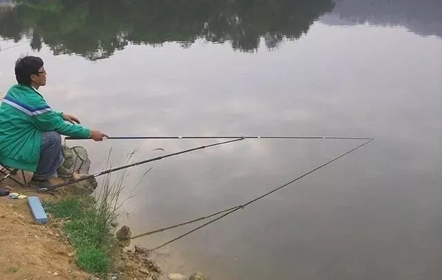 冬季野钓,别傻傻钓深水,这3处鱼最多,包你钓得爽!