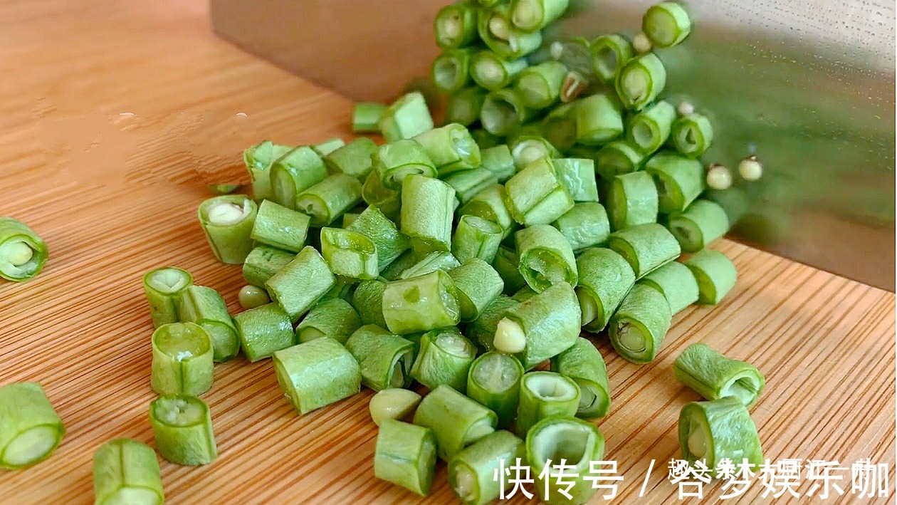 江一舟|蛋炒饭是先炒蛋，还是先炒饭？好多人都搞不清楚，教你饭店做法