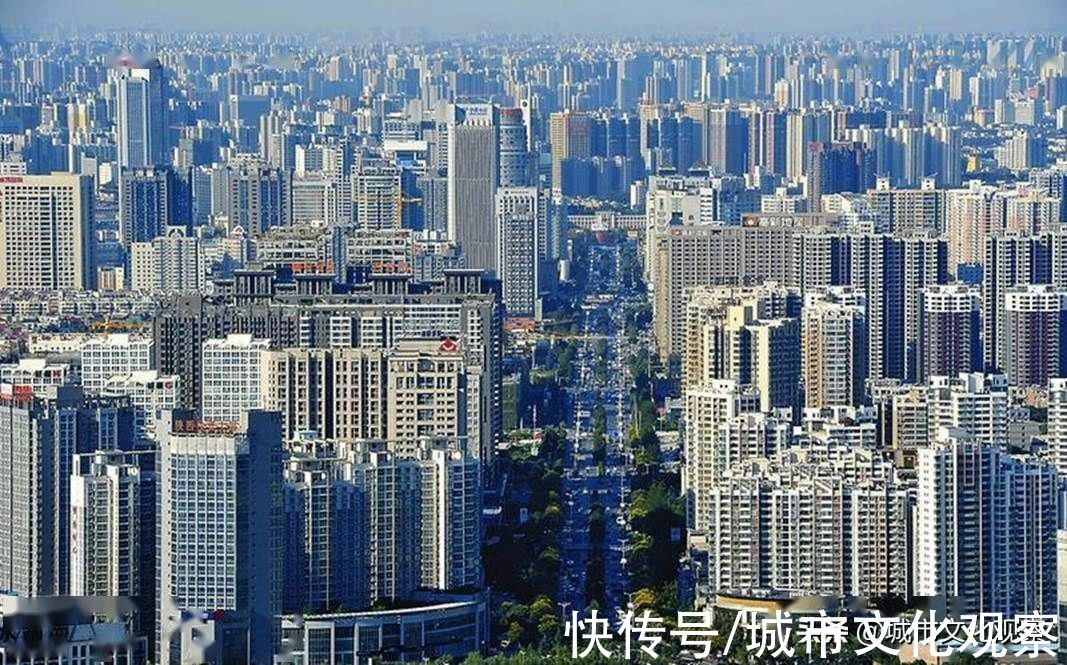 小城市|专家：资本不再稀缺，未来稀缺的是人，小城市如何破局？