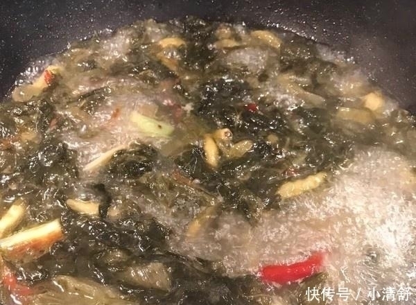 酸菜鱼|做酸菜鱼时,只要多加这1步,不仅鱼片不散不碎,还鲜香滑嫩!