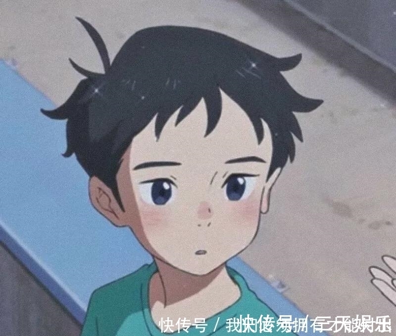 动漫头像:不要在意别人的眼光,因为有时候他们只是在嫉妒你