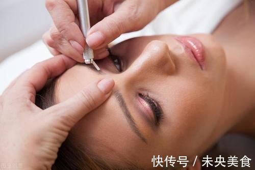 手术 提眉手术后,会不会留下睡觉“闭不上眼”的后遗症?医生告诉真相