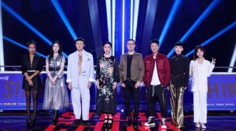 李荣浩|《中国好声音2021》：那英抢学员时，为什么争不过其他导师了？