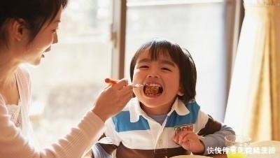 文文|6岁女孩瘦得皮包骨,经检查是“脾虚”,家长3大习惯成罪魁祸首