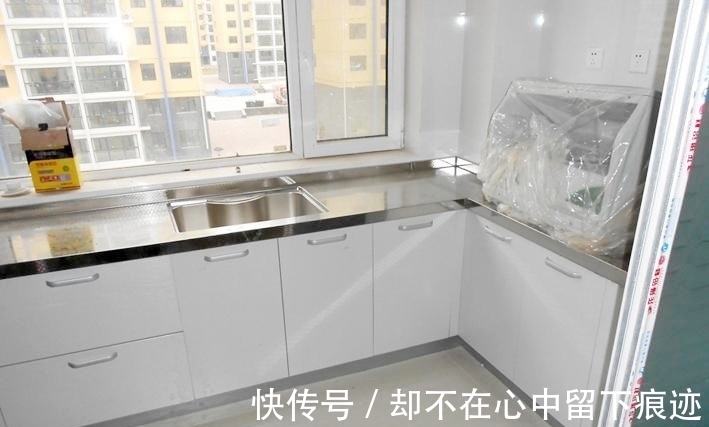 不锈钢|橱柜台面用上不锈钢,用过的都说真香