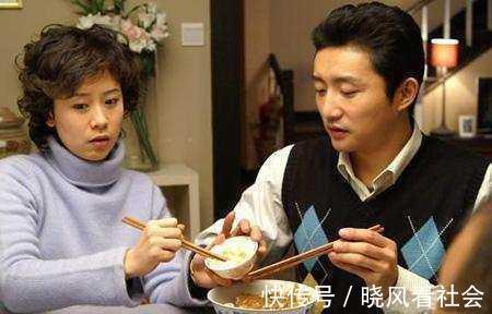 胡丽娟|《双面胶》:丽娟父母犯了4个错,你若重蹈,也会为女儿操碎了心