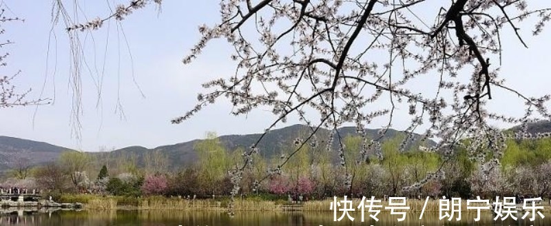 杨万里@范成大最经典的一首六言绝句,同样也被低估了,通篇美得令人心醉