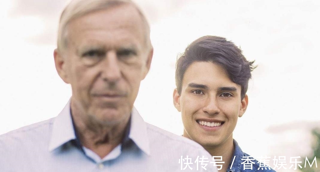 脸部|男性步入“衰老期”,脸部会有5个变化,一个不占,说明你还年轻