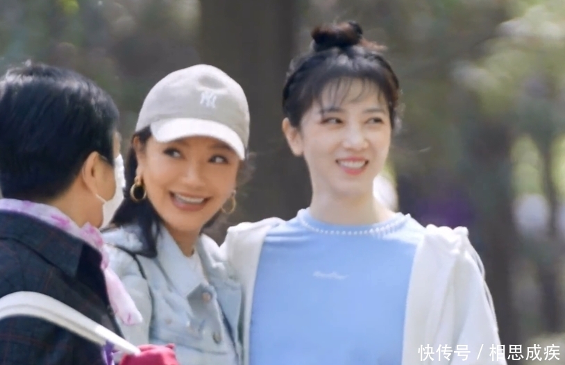 学历|陈小纭去相亲角,却因学历低进不了相亲群,她随后的反应太真实了