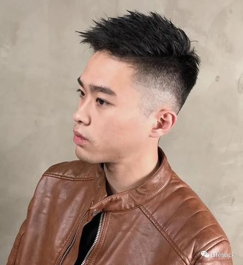 今夏最流行的男士发型趋势，帅掉渣儿了